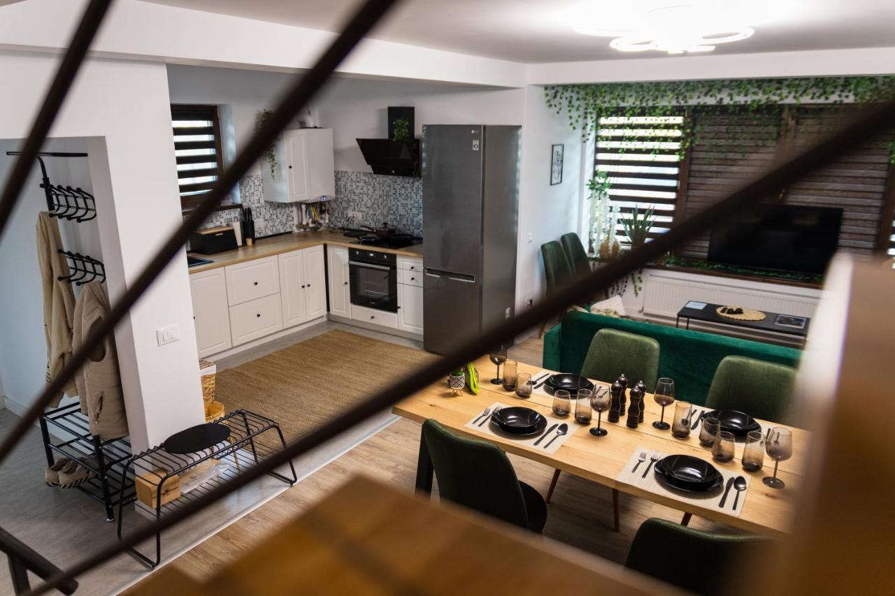 Jungle Family Villa Near Park Aventura,Lake,Zoo บราชอฟ ภายนอก รูปภาพ